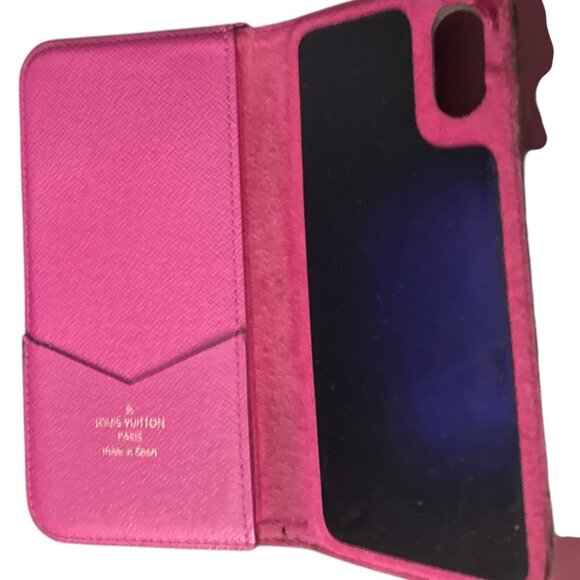 Louis Vuitton Monogram Cell Phone Case - Picture 5 of 9